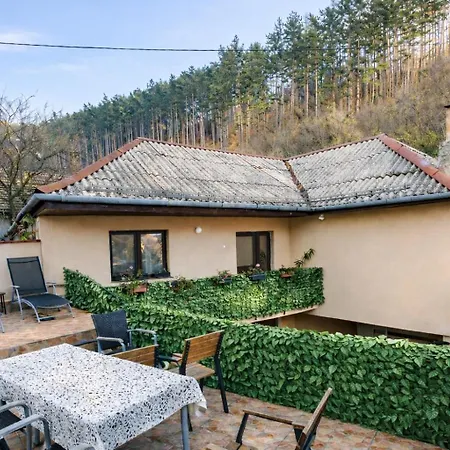 Londof With Panoramic View * Brasov