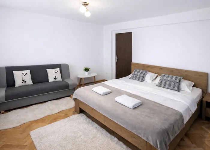 Londof With Panoramic View